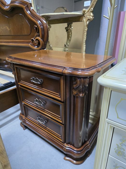 Set de dormitor  lemn masiv fara dulap