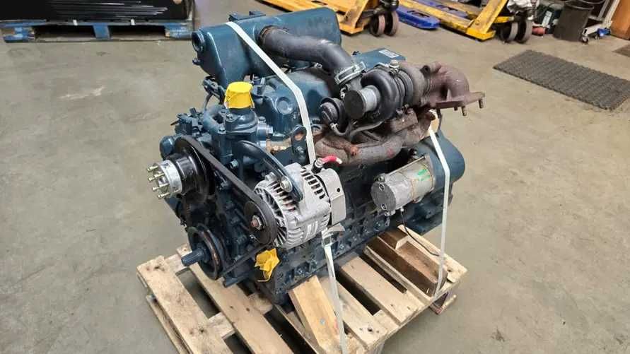 Motor Kubota V2403-T – 36–44 kW / 2600 rpm – compatibil Bobcat S150, Kubota M5040, JCB 520