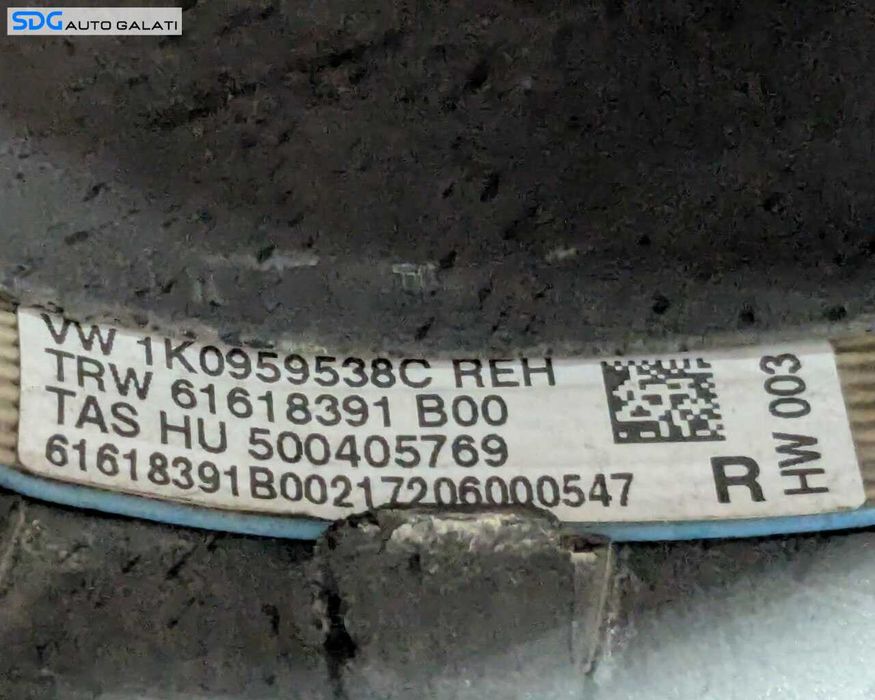 Volan in 3 Spite Volkswagen Passat B6 2005 - 2010 Cod 1K0959537F, 1K0959538C [LR4793]