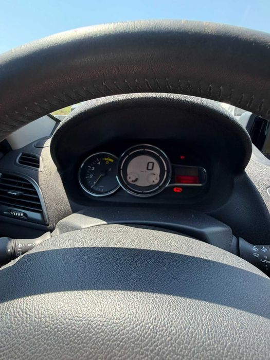RENAULT Megane 2013 — imagine 3