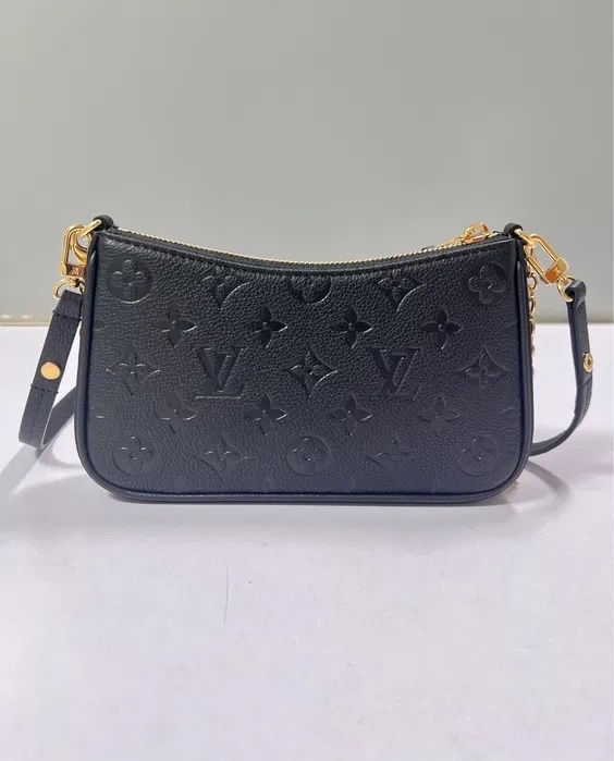 Geanta Louis Vuitton