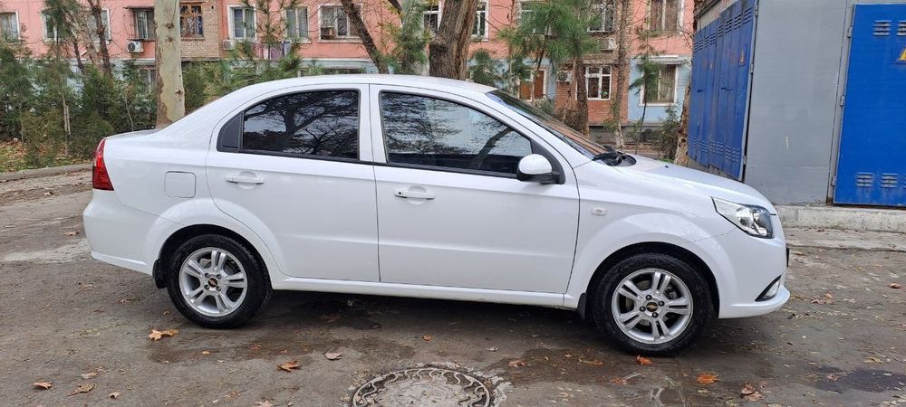 Sotiladi Nexia 3, 2019 yilgi, 3 o’rin