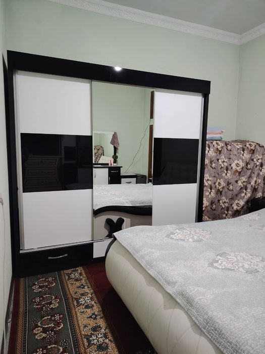 Комплект спальный гарнитур в отличном состоянии