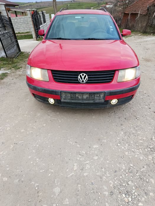 Продава се на Части Volkswagen Passat B5 1.9 дизел