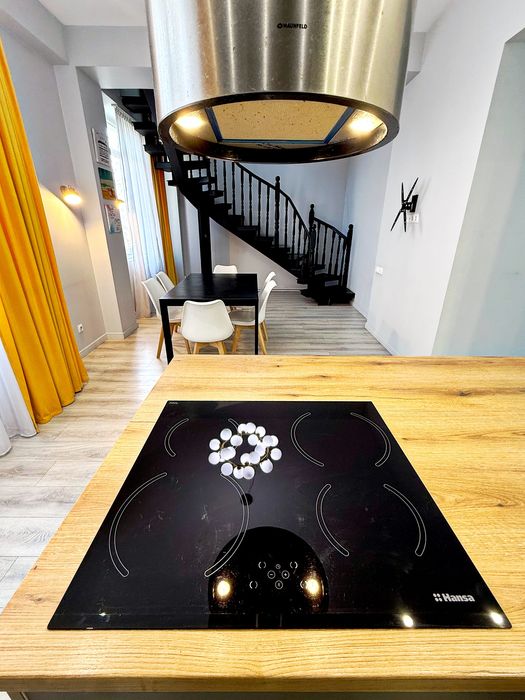 Квартира с современным ремонтом в таунхаусе