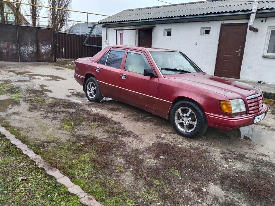 Мерс 124 2.2 ешка