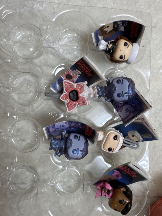 Киндер джой все за 5000 тыс отдам