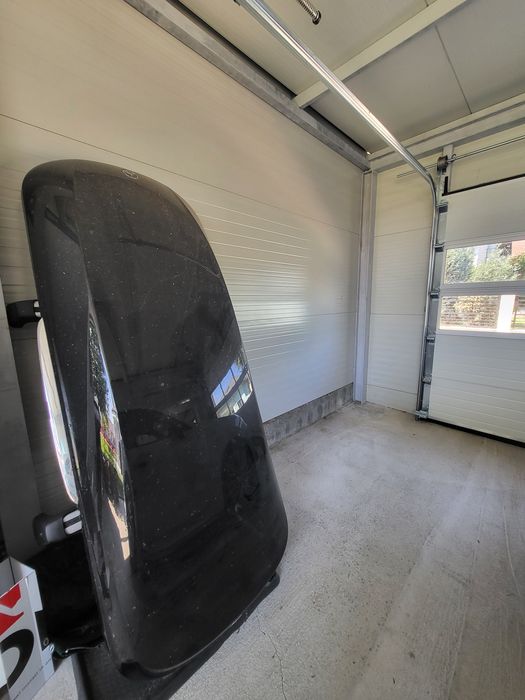 Mercedes-Benz roofbox XL, 590 litres + Bare suport de bază