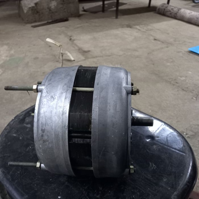 Продаю двигатель от алматинки в рабочем состояний