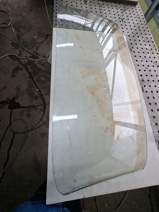 Заднее стекло Москвич 412,408,2140