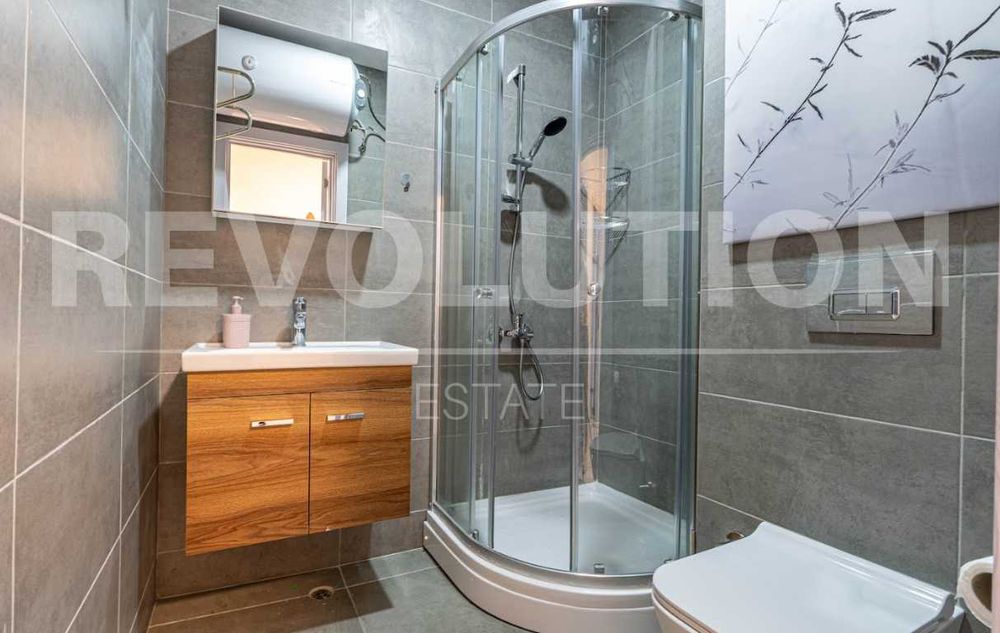 Дава се под наем Двустаен апартамент в Пловдив, Център - 76 кв.м за 650 € - Снимка #7