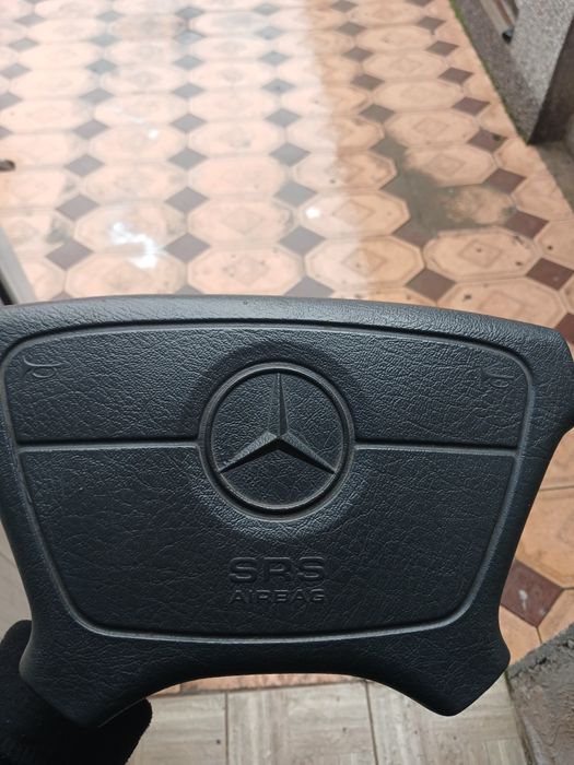 Мерседес аирбаг Серый руль