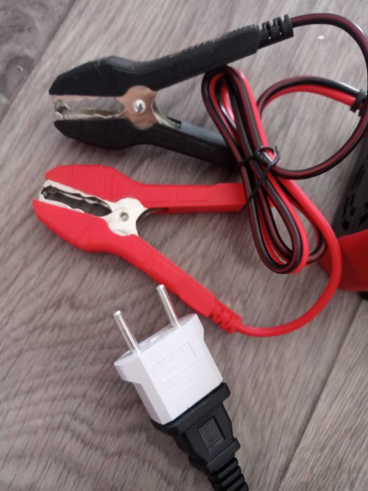 Зарядное для авто АКБ