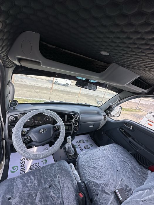 Sotiladi kia bongo 1.2 ton