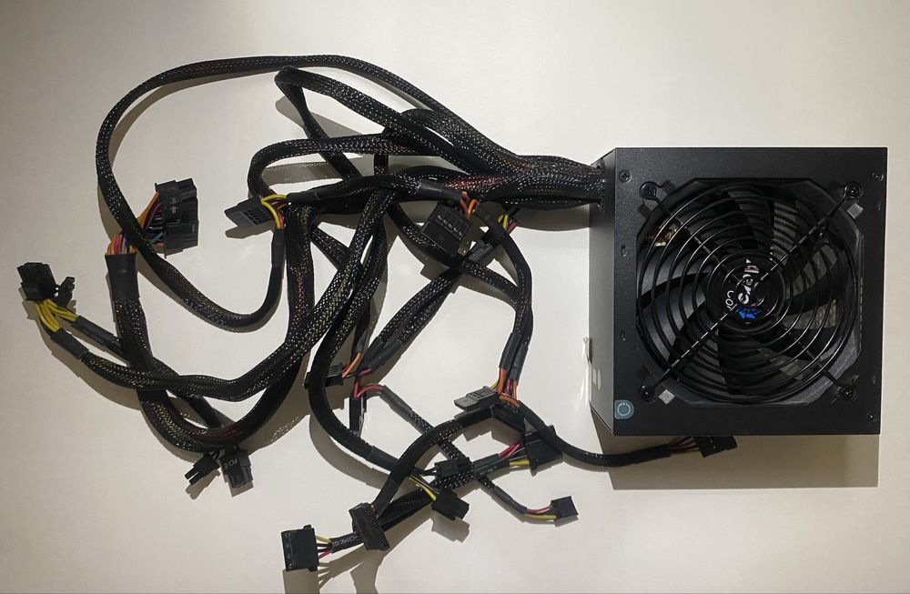 Блок питания Aerocool 600w