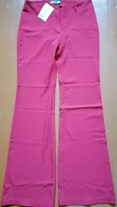 Продам новые женские трикотажные брюки и шорты