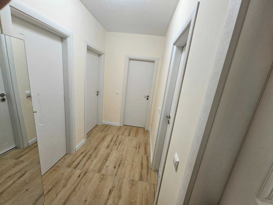 Дава се под наем Тристаен апартамент в София, Малинова долина - 100 кв.м за 918 € - Снимка #9