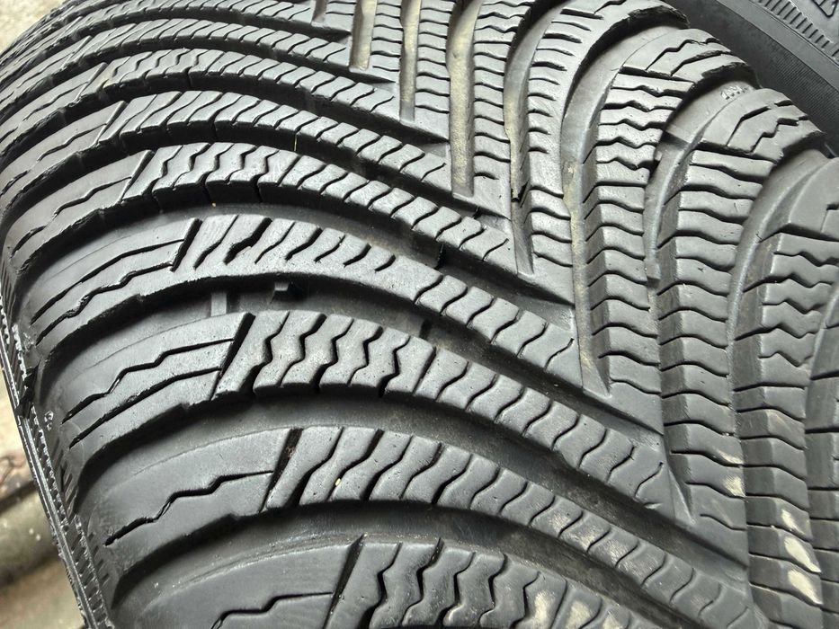 # 2x Anvelope Iarna 205/55 r16 M+S - Michelin Alpin 5