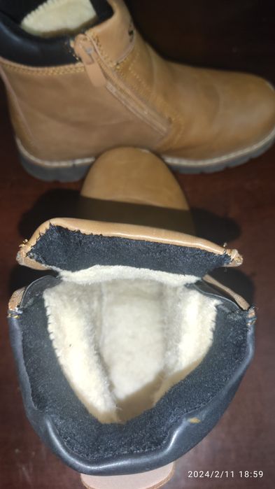 Детские зимние ботинки