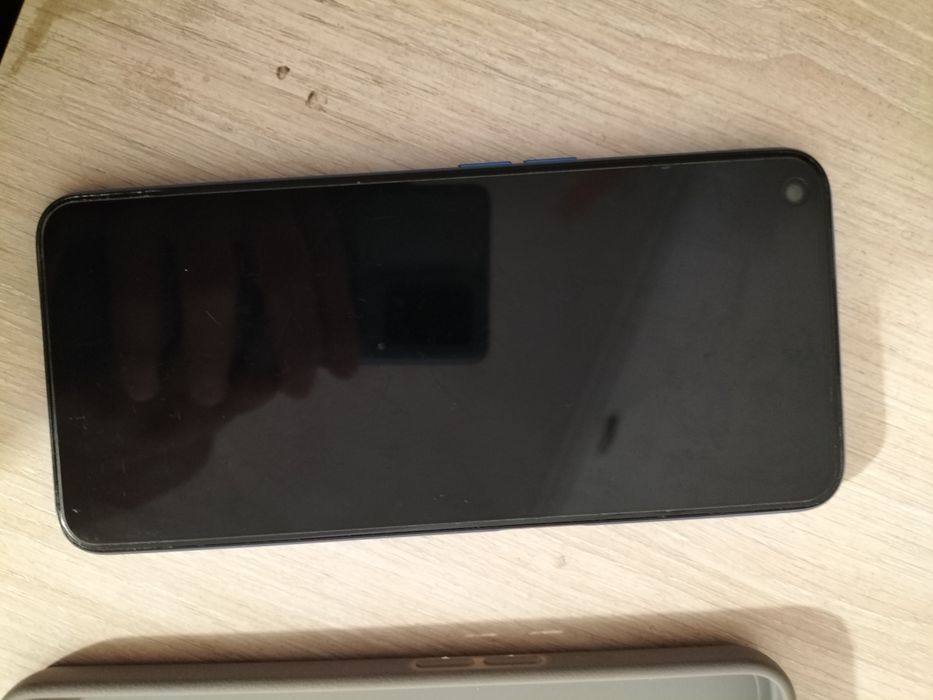 Продаётся телефон оппо а55