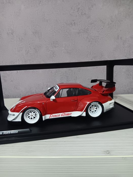 Macheta Porsche Rosso 1 18