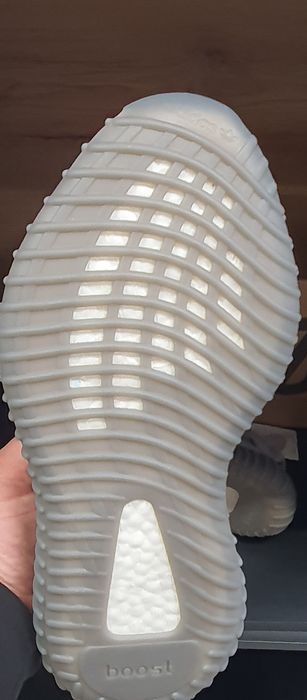 Adidas Yeezy Boost 350 V2 „Steel Grey” – Mărimea 38 2/3 (Nou în cutie)