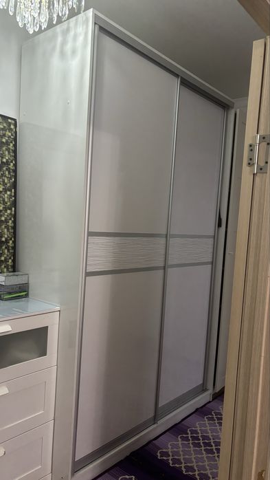 Продам шкаф купе