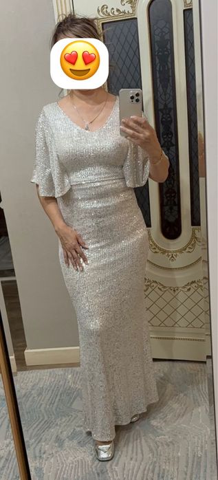 Вечернее платье с паетками!