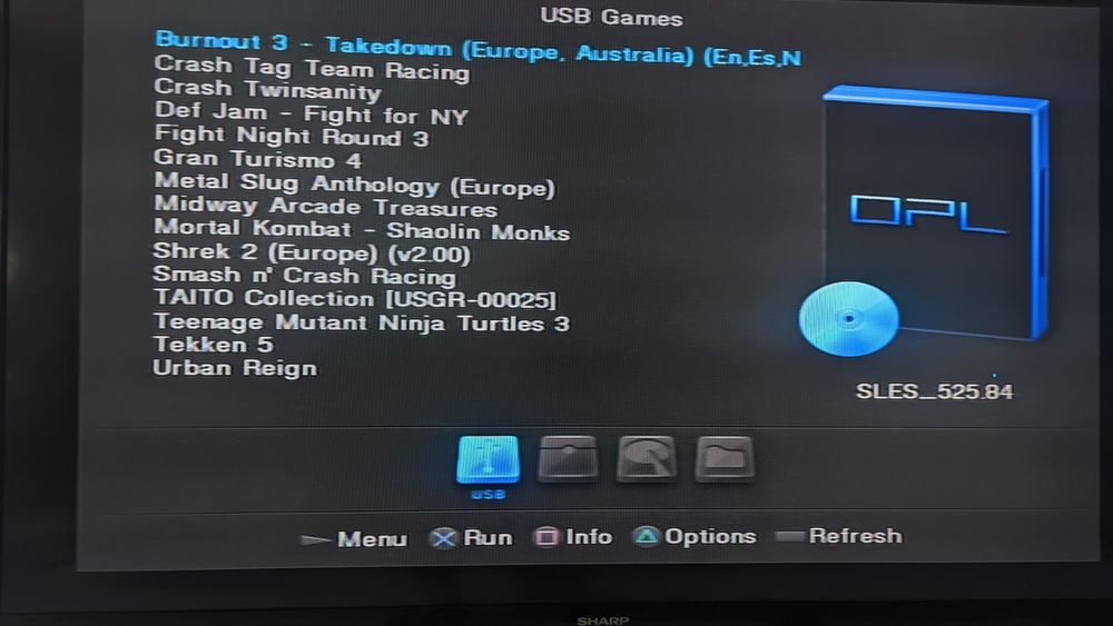 Pachet Consolă PlayStation 2 Modată + Stick 64GB plin cu jocuri