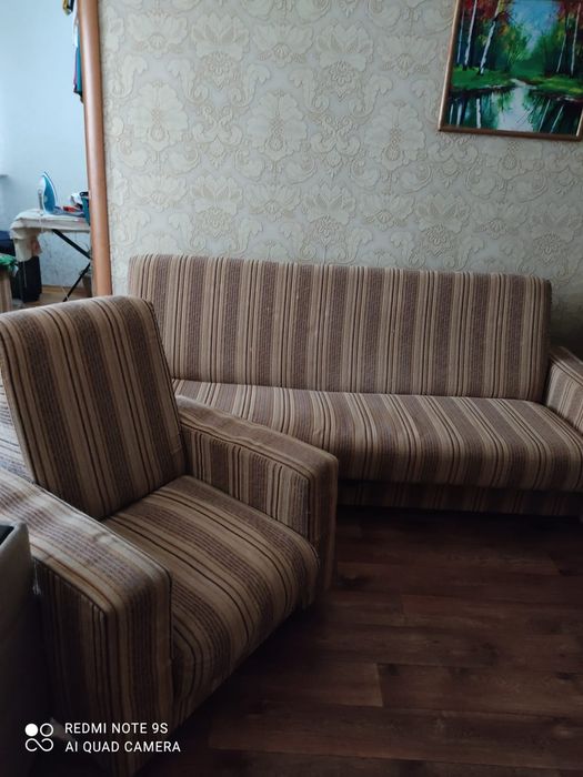 Продам мягкий уголок