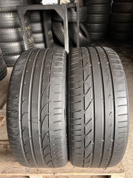 2 anvelope vara 235/40/19 , Bridgestone !