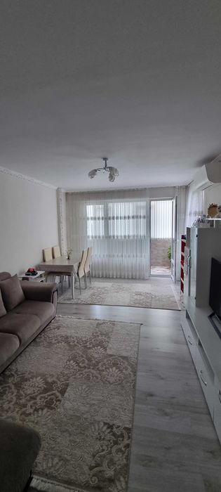 Продава се Двустаен апартамент в Разград, Орел - 76 кв.м за 1141 €/кв.м - Снимка #2