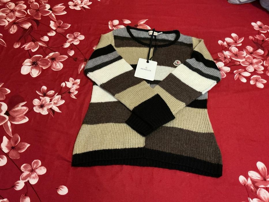 Bluza dama moncler în dungi