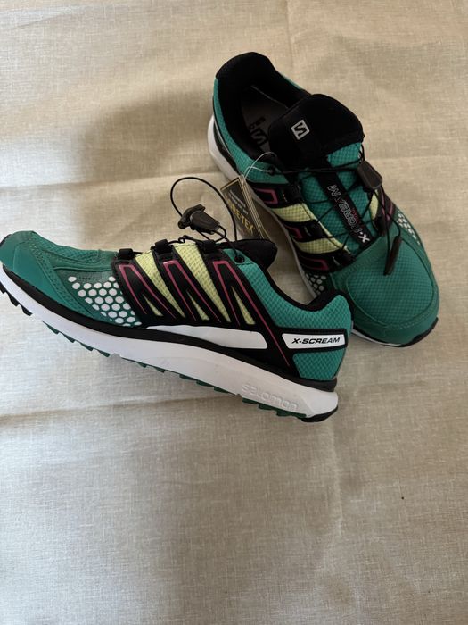 Adidasi Salomon si Asics goretex