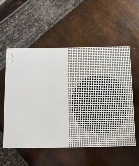 Xbox one s  / иксбокс