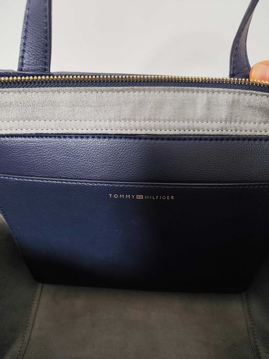 Дамска чанта Tommy Hilfiger