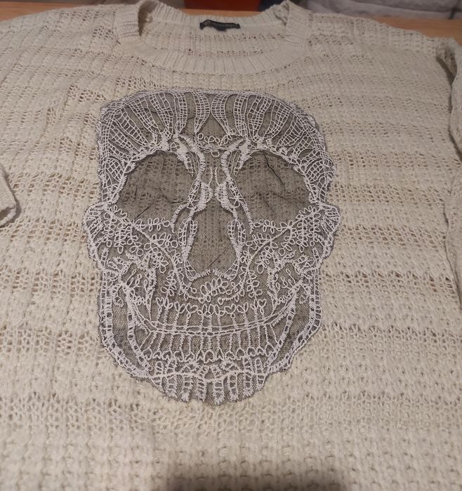 Дамски пуловери ***