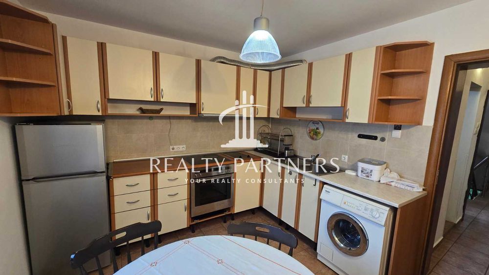 Дава се под наем Етаж от къща в с. Рударци, Област Перник - 75 кв.м за 392.7 € - Снимка #1