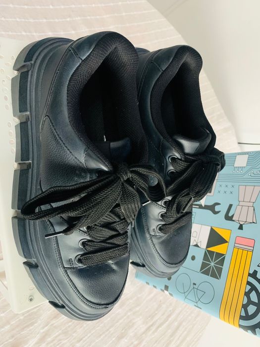 Pantofi Zara - Marimea 44