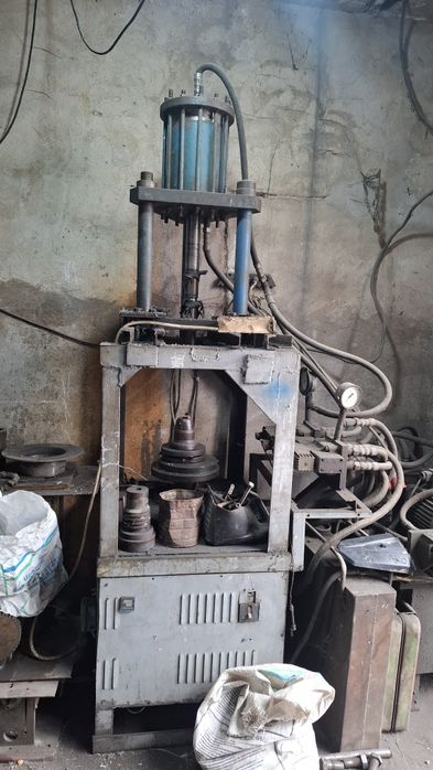 Гидравлический пресс 50–100 тонн, полностью рабочий