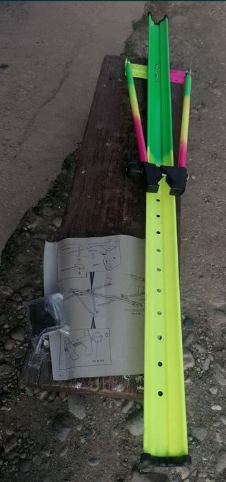 Suporți biciclete pe bări transversale