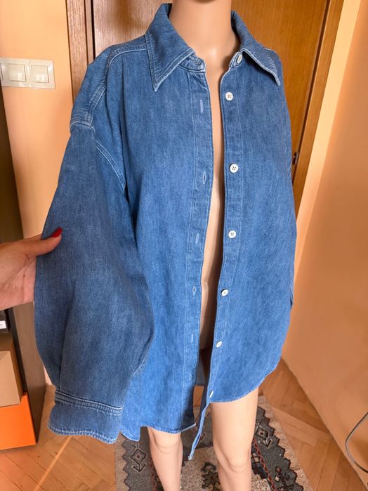 Дънкова зимна риза Arket, oversize модел