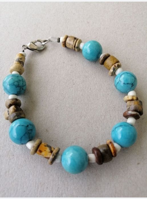 Бутикови комплекти колие, гривна и обеци с полускъпоценни камъни