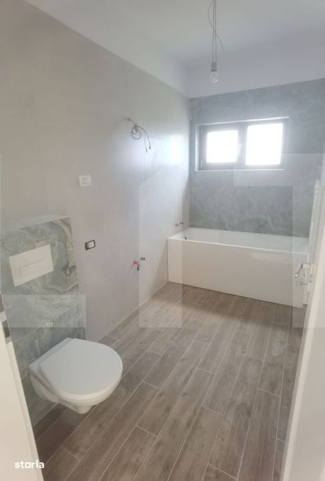Oportunitate in Cartierul Planetelor: Duplex cu 3 Dormitoare si Curte