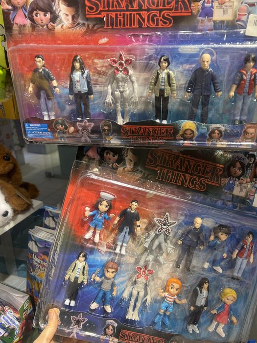 Игрушки разные, очень странные дела