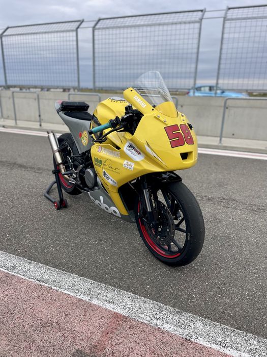 Cf moto 300 SR pentru circuit