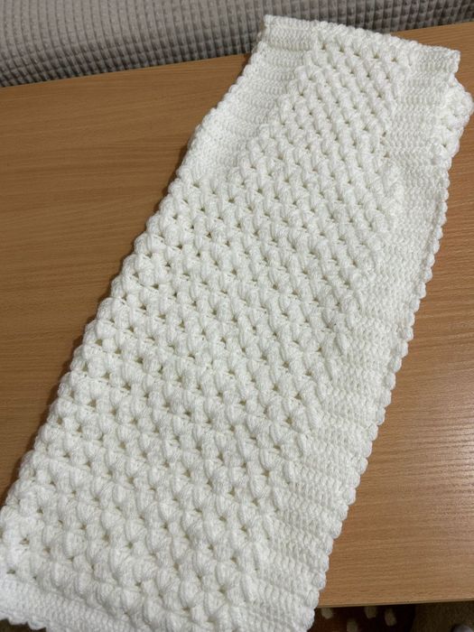 Плетен елек изплетено на една кукака