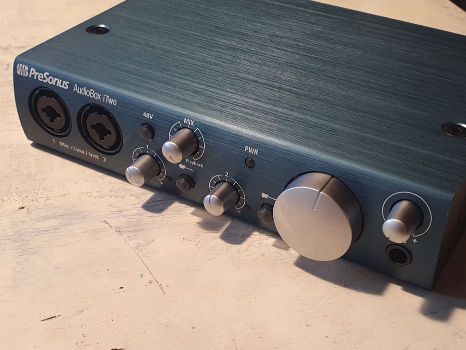 Аудиокарта PreSonus AudioBox iTwo