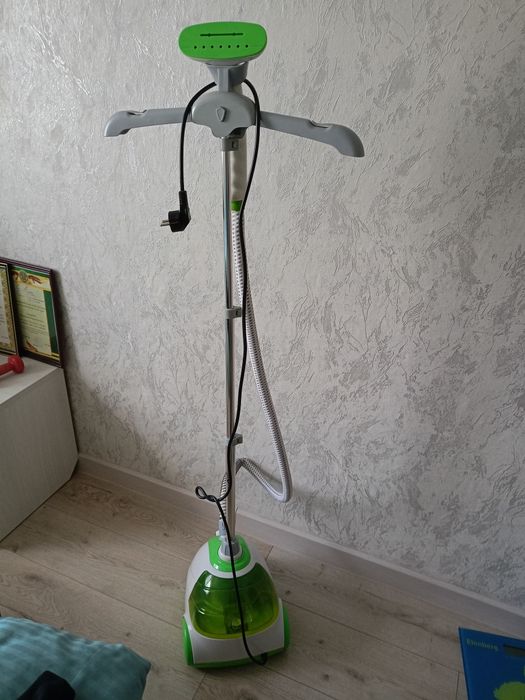 Продам поровой утюг