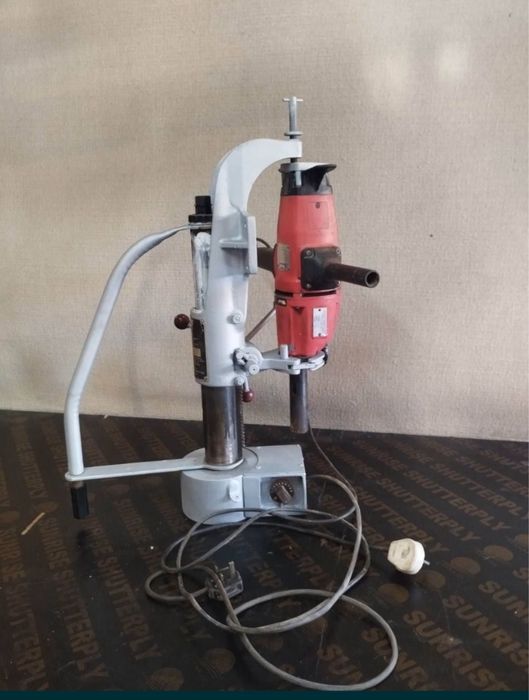 Магнитен бор апарат перфектно състояние 16 мн глава1